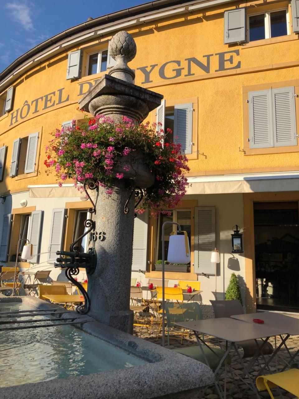 Hotel Du Cygne La Grande-Beroche Exterior foto